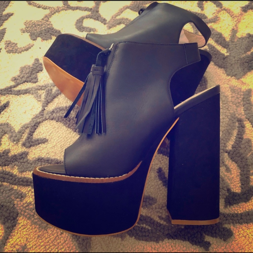 Shelly London | Platform Sandal